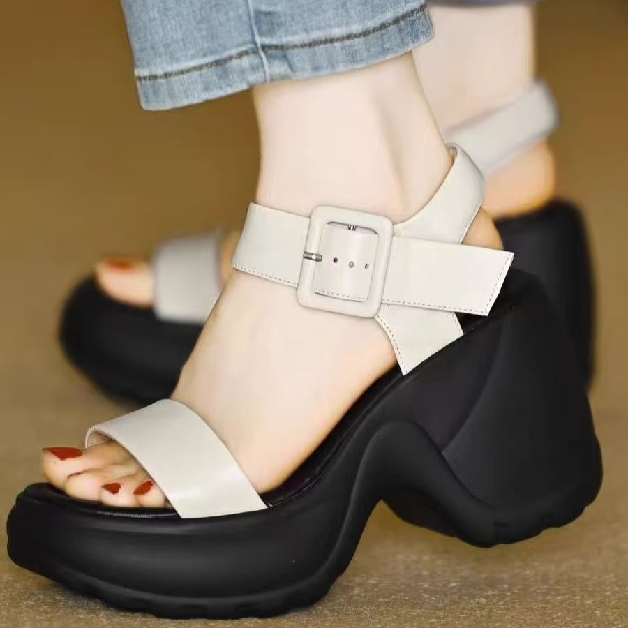Women'S Fashion Petite - Sandały na koturnie damskie letnie 2026
