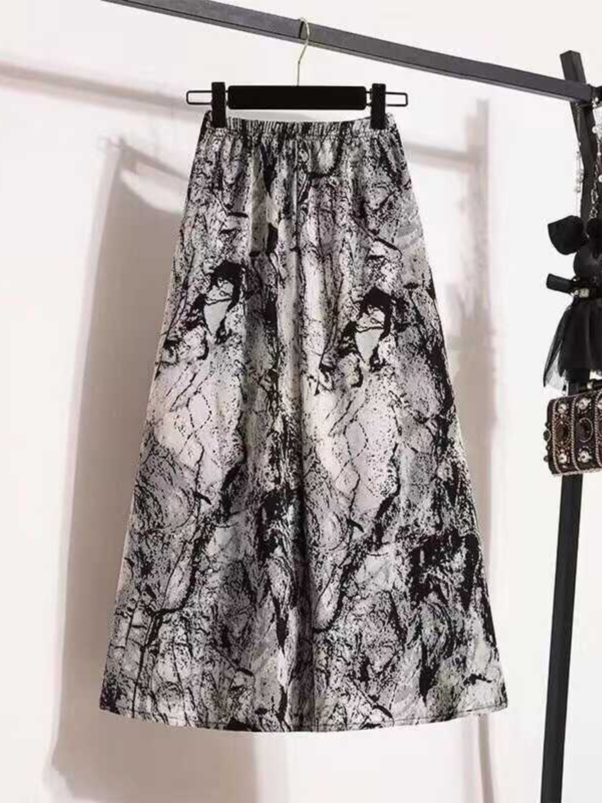 Damska spódnica plus size w no – A-Line Skirt Midi recenzja i cena