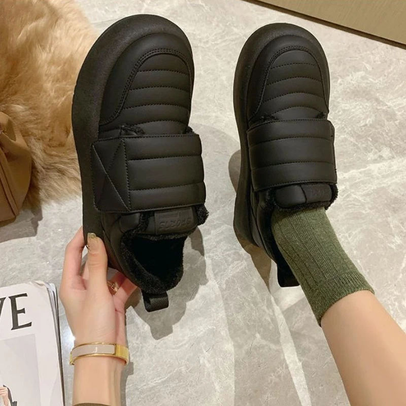 Miękkie Białe Sneakersy w Styl – Women'S Fashion Velcro Sneakers recenzja i cena